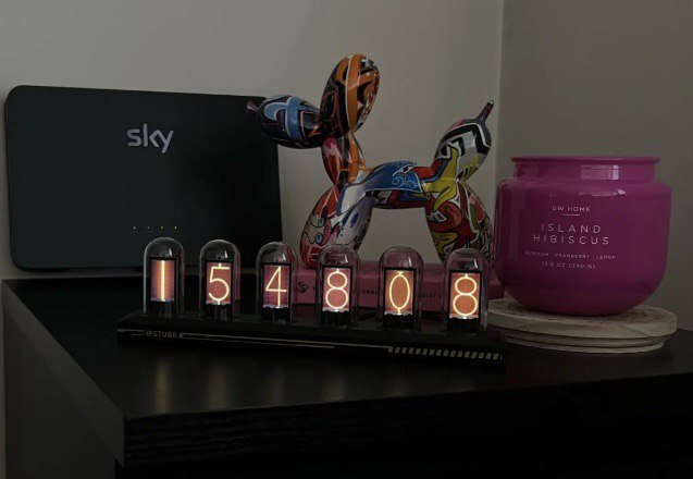 Nixie Tube Clock LED Glows